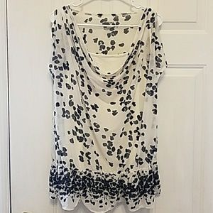 Lane Bryant top size 14/16